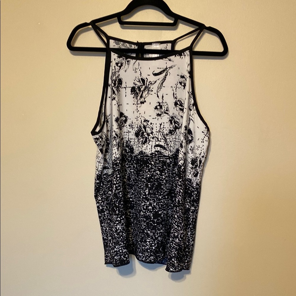 Black and Cream Sleeveless Backless Tank Top